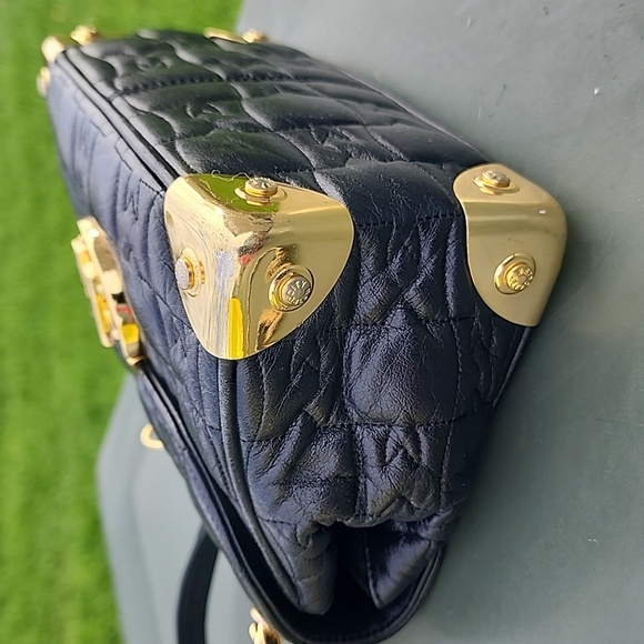 METROCITY Black Embossed Logo Quilted Leather Mini Bag - Picture 6 of 16